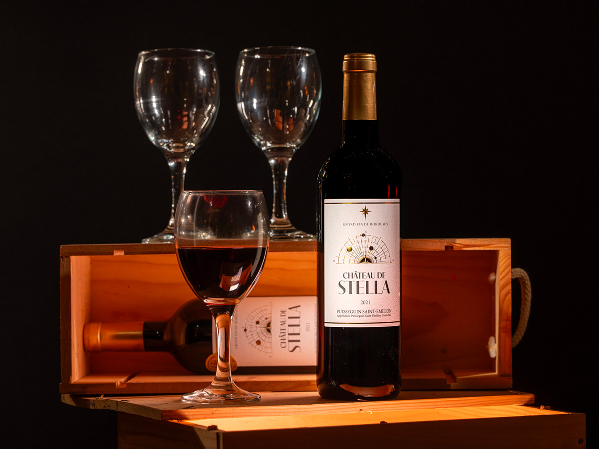 Vin rouge AOC Puisseguin Saint-Emilion